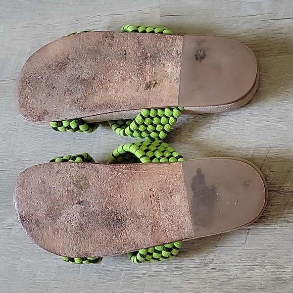 Marea Cruzado slide in size 40 in color Lemon/Military Green - Picture 3 of 7